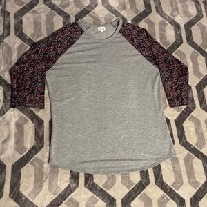 LuLaRoe floral Randy 3/4 sleeve tee size 2xl (22-24)